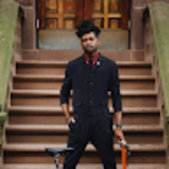 Meet your Posher, David - Picture 1 of 1